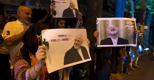 بينهم جواد ظريف: بيان 151 مفكّر إيراني يحذر من الإقصاء في إنتخابات الرئاسة