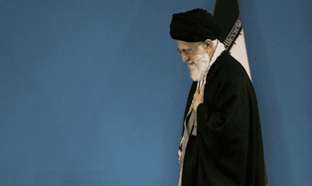 لا ينبغي أن يكون للإصلاحيين أي أولوية سوى السعي الصريح لاستقالة خامنئي