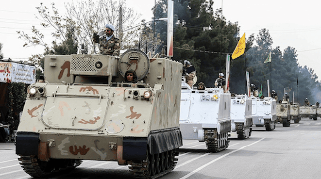 اشتباكات بين الحرس والجيش الايراني