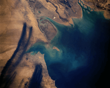 اللاهوت الجيوسياسي: حين يصبح الأمن مهمة إلهية
